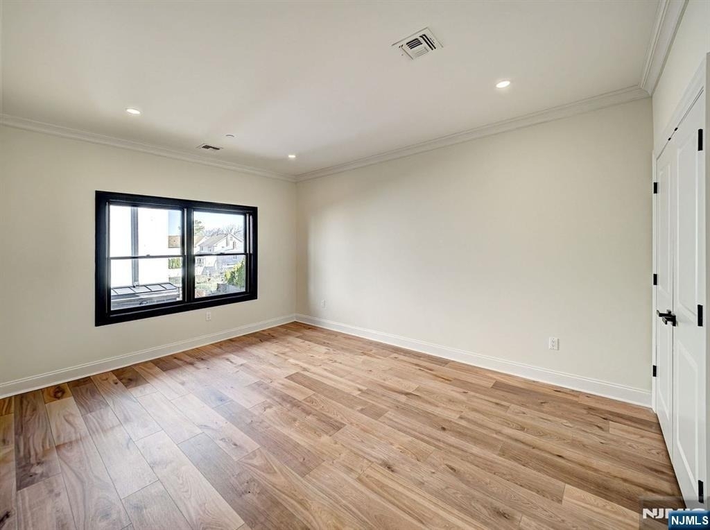 208 Nwk Pompton - Photo 3