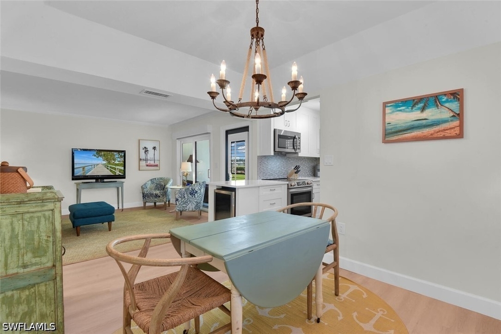 3200 Gulf Shore Boulevard N - Photo 10