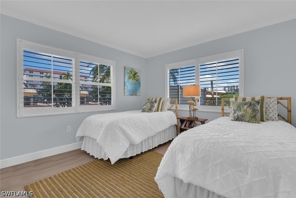 3200 Gulf Shore Boulevard N - Photo 16