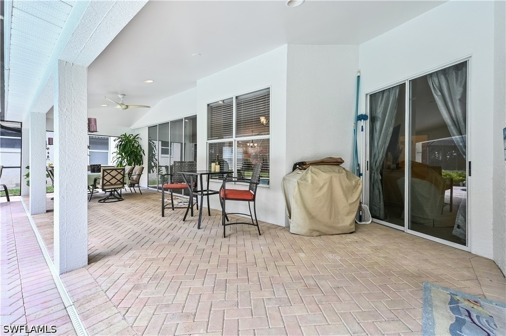 6453 Autumn Woods Boulevard - Photo 15