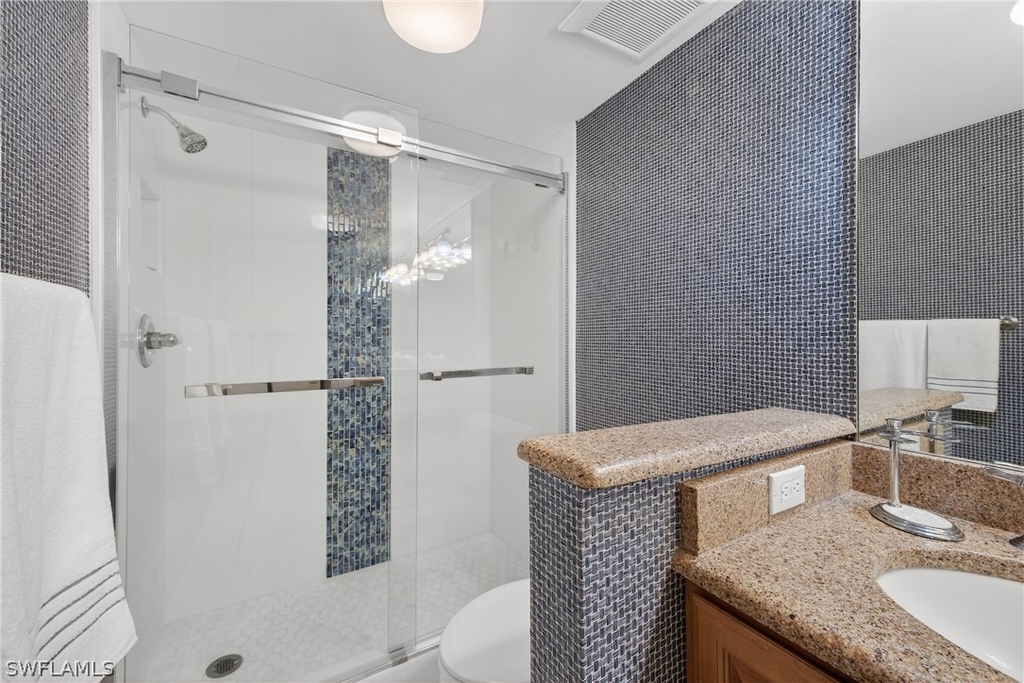 3443 Gulf Shore Boulevard N - Photo 22