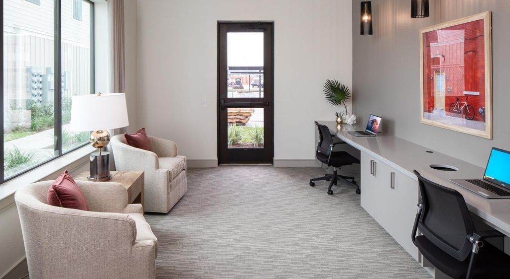 12111 Main Street - Photo 4