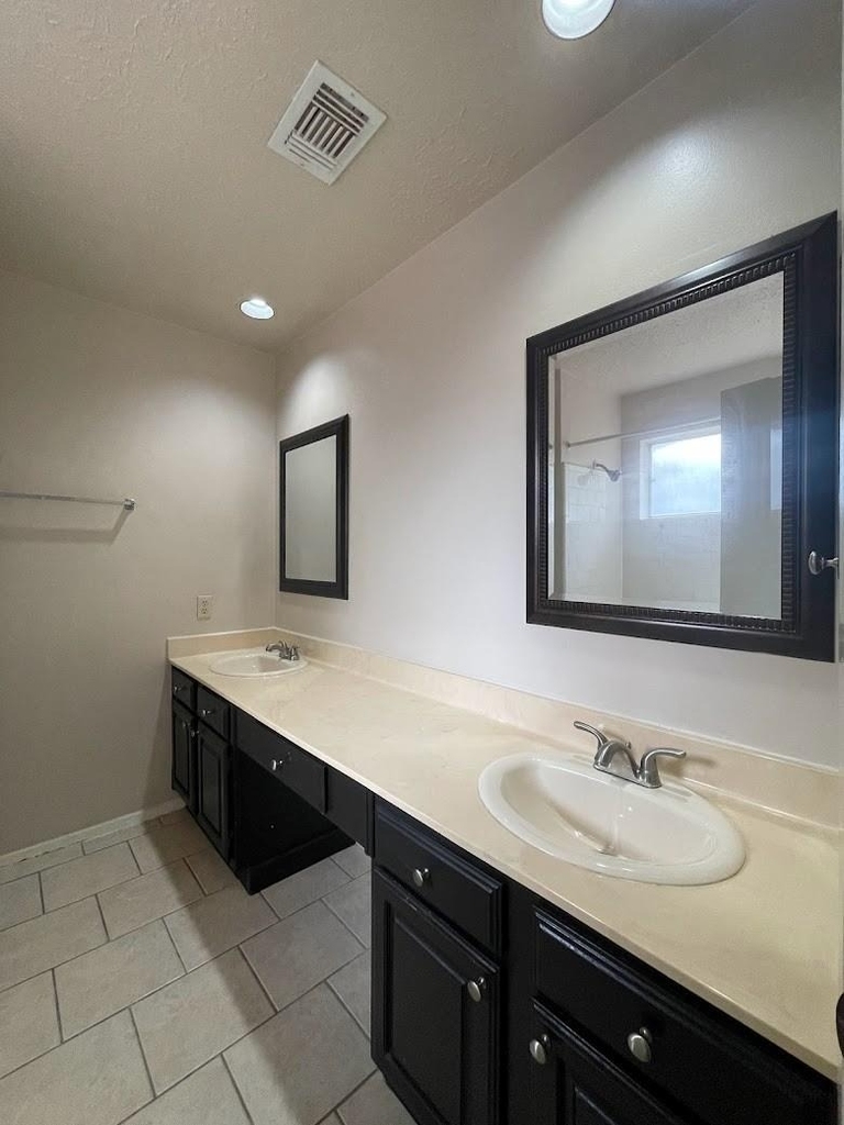 2126 Collingsfield Drive - Photo 14