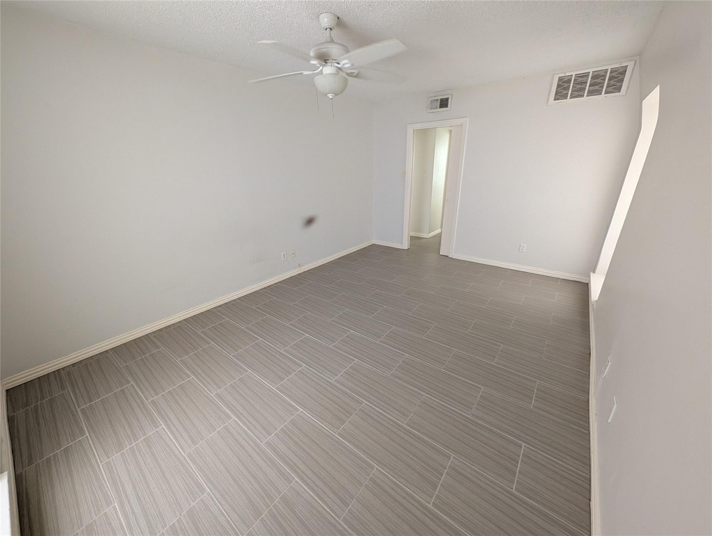 9017 Rue Cambon Street - Photo 8
