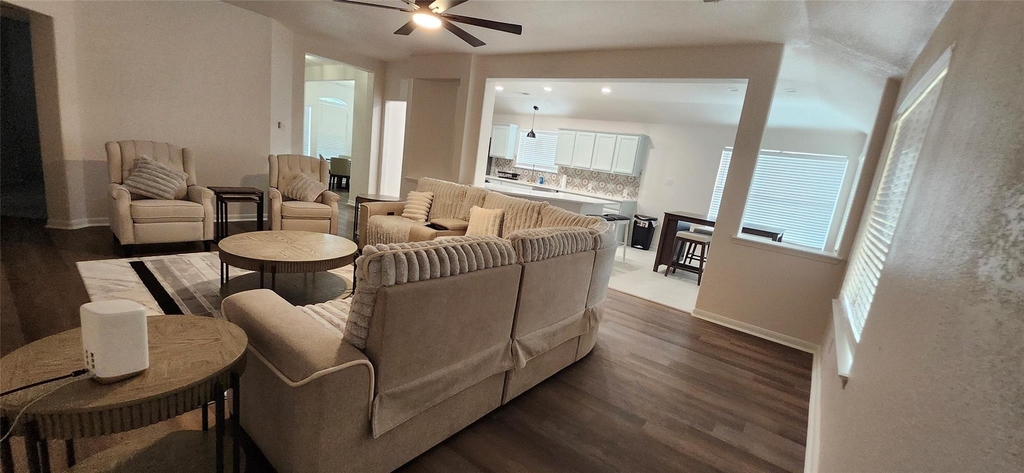 17238 Maple Hollow Drive - Photo 7