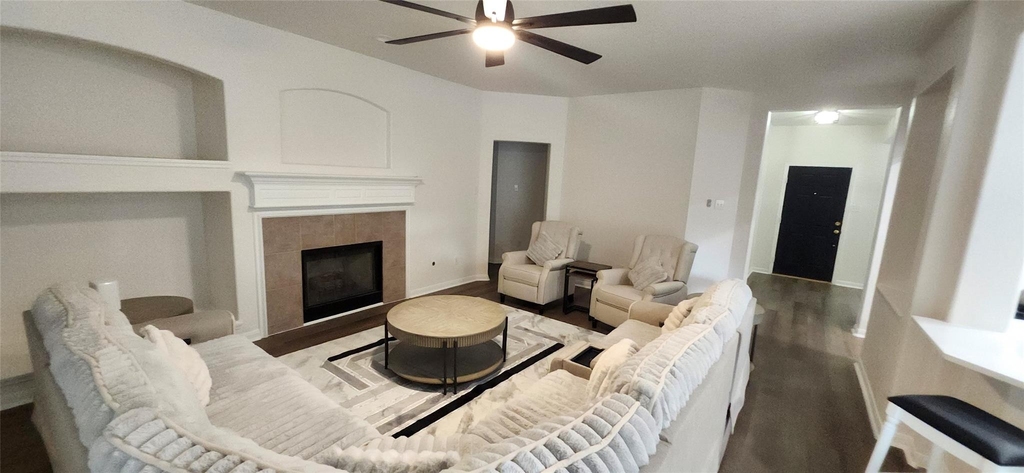 17238 Maple Hollow Drive - Photo 5