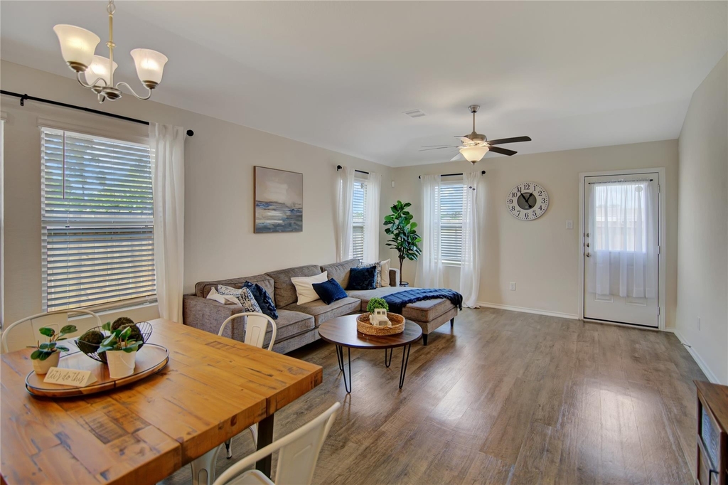 14032 Amelia Drive - Photo 3
