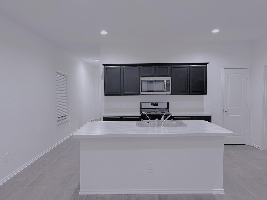 14866 Cypress Hollow Drive - Photo 6