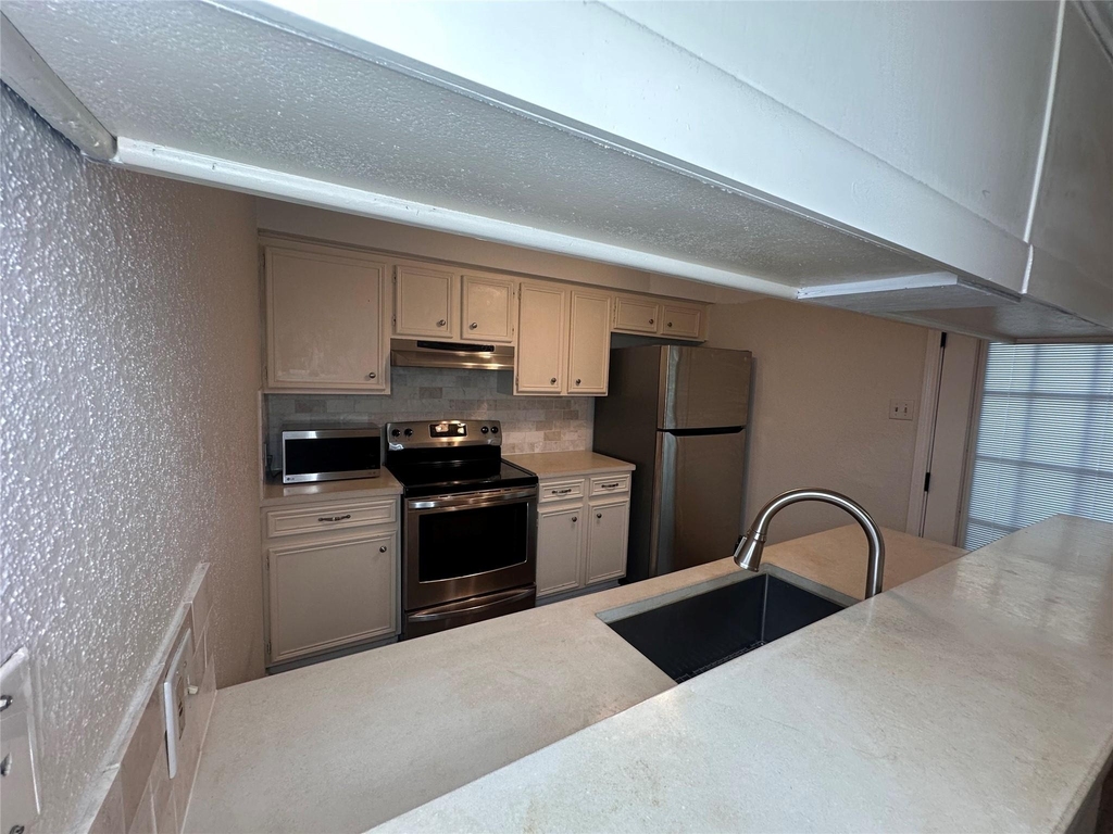 1413 Bonanza Road - Photo 18