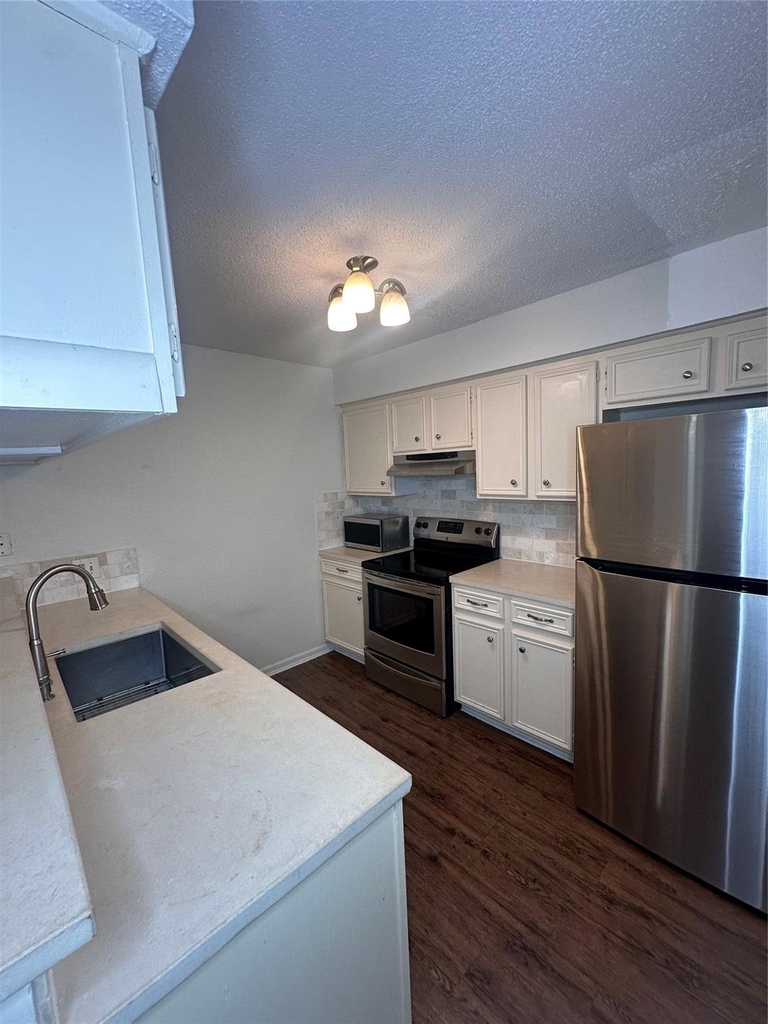 1413 Bonanza Road - Photo 16