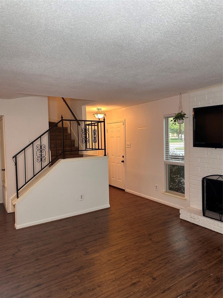 1413 Bonanza Road - Photo 6