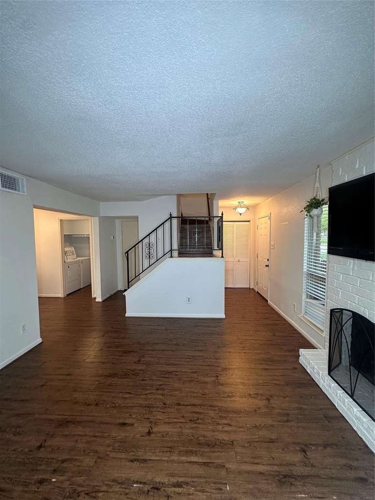 1413 Bonanza Road - Photo 10
