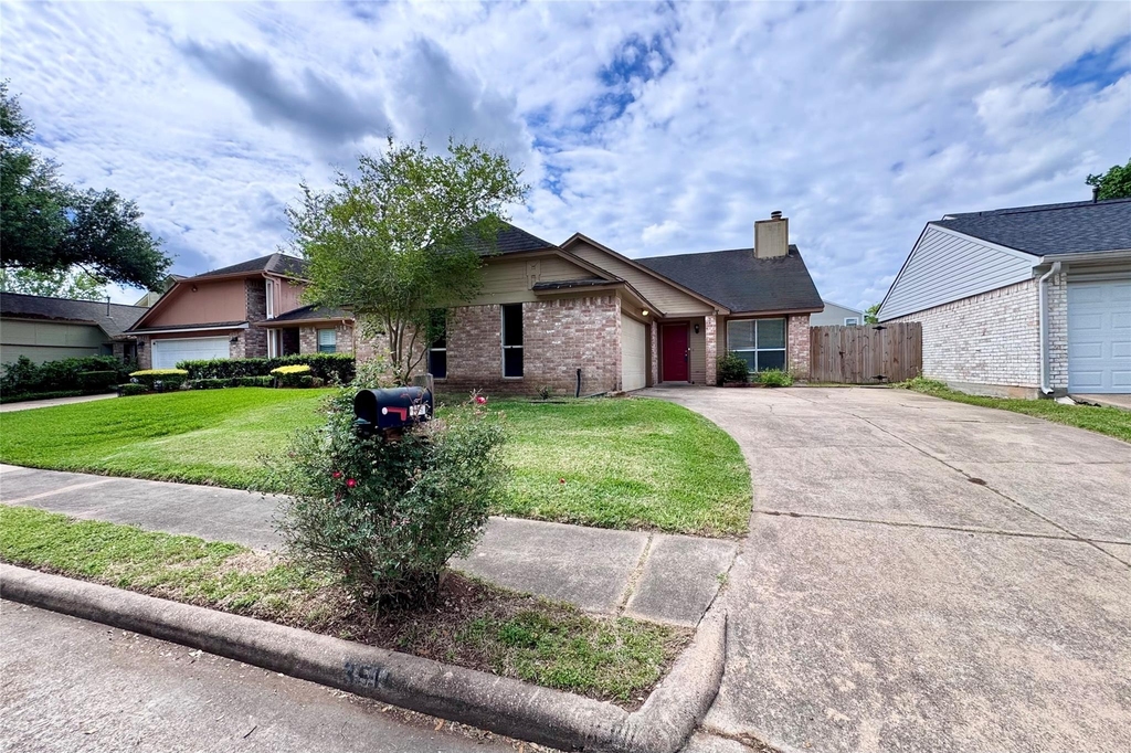 3511 Palm Grove Drive - Photo 0
