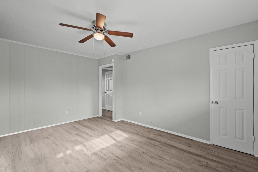 2729 Main Street - Photo 6