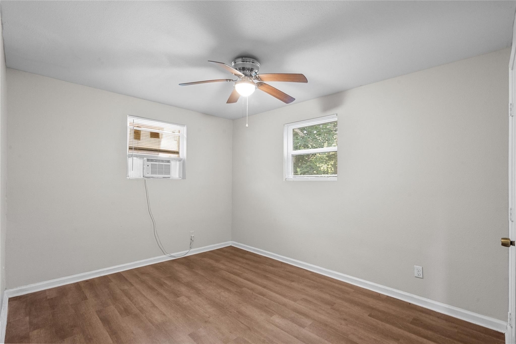 2328 Boss Street - Photo 6