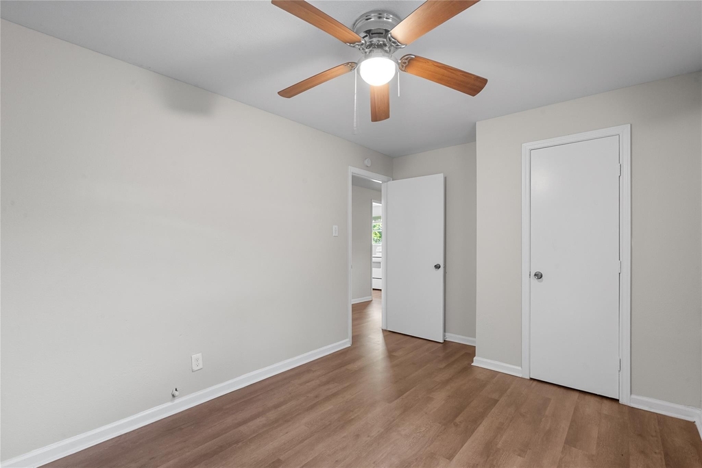 2328 Boss Street - Photo 10