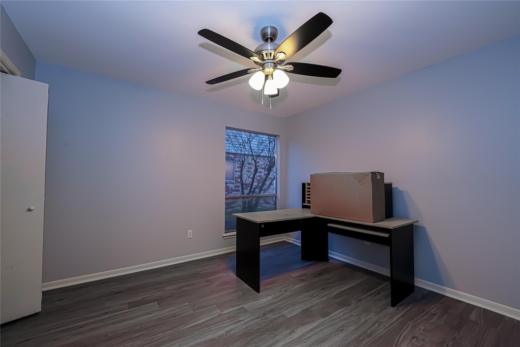2306 Wallingford Drive - Photo 32