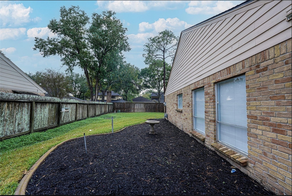 2306 Wallingford Drive - Photo 37