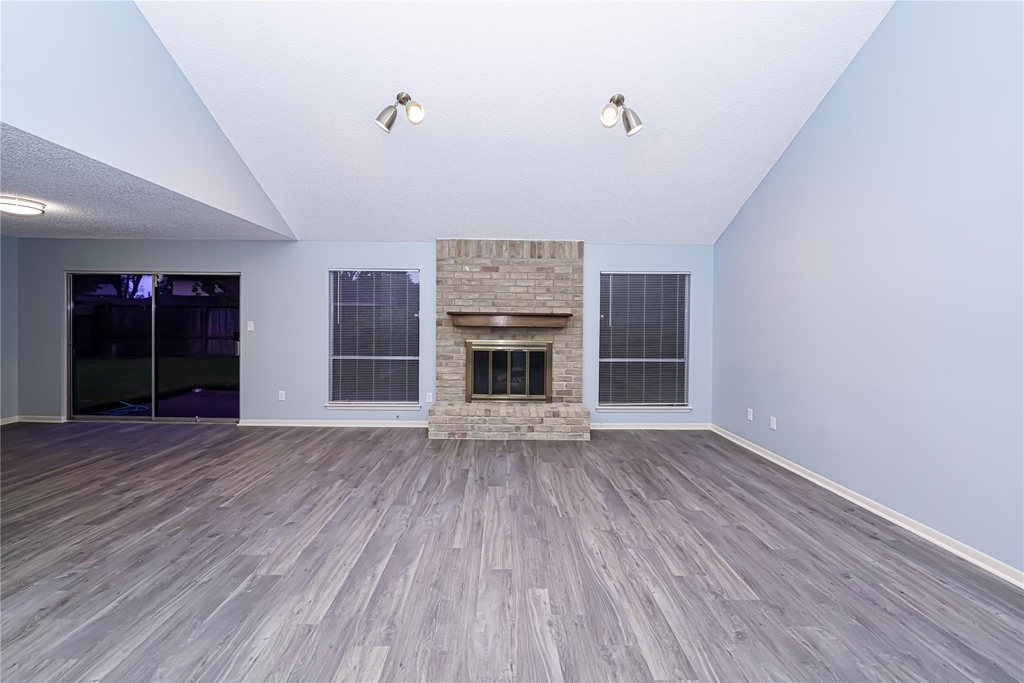2306 Wallingford Drive - Photo 3