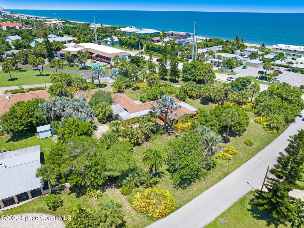 100 Tampa Avenue - Photo 0