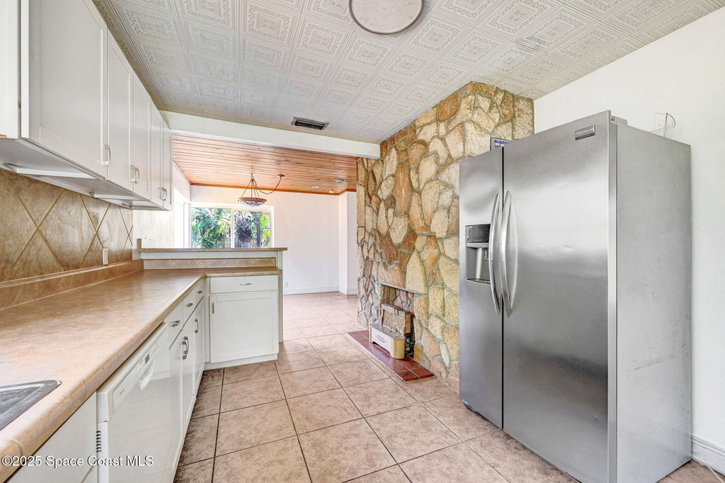 100 Tampa Avenue - Photo 5