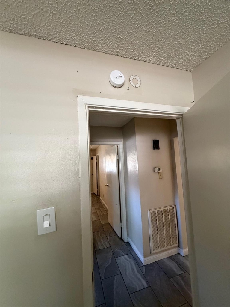 2905 Arkansas Avenue - Photo 5