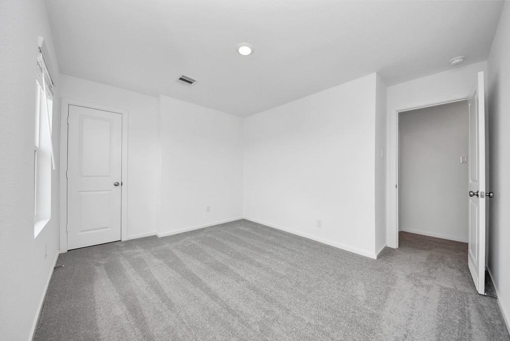 1134 Blue Stone Drive - Photo 41