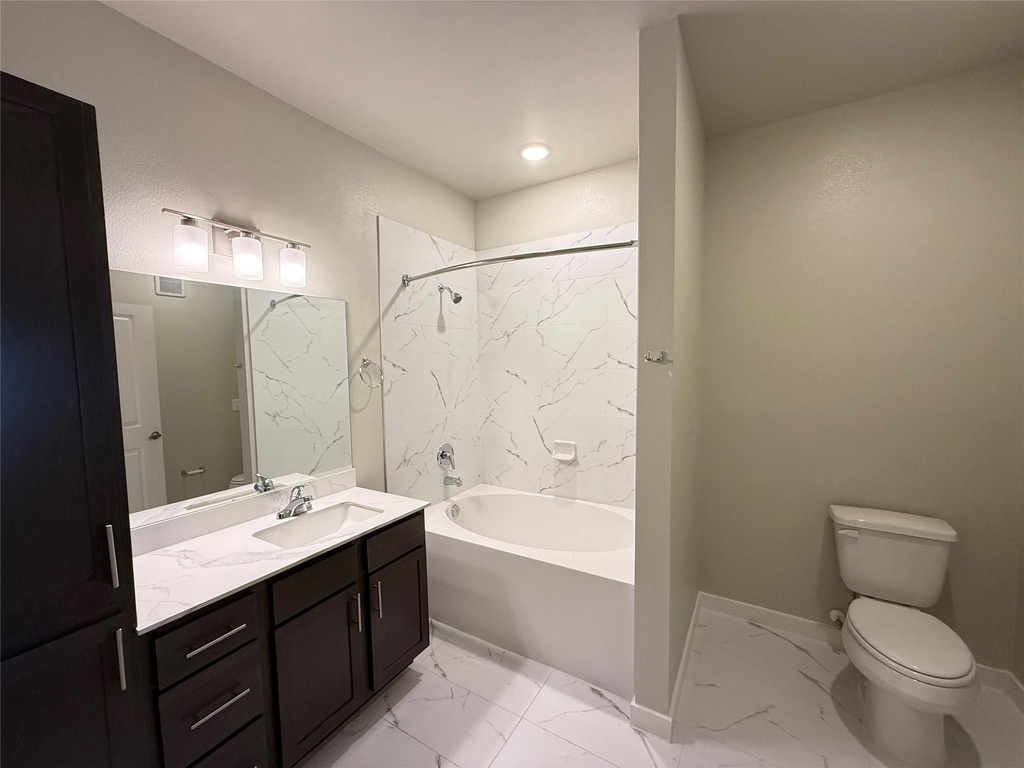2102 Antoine Drive - Photo 7