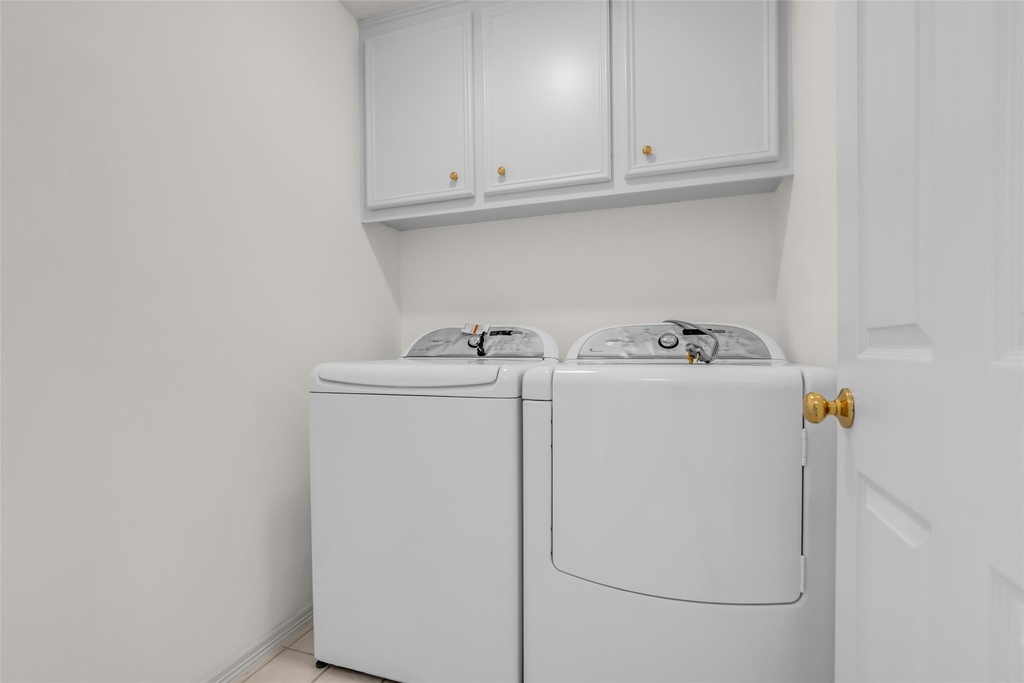 4916 Travis Street - Photo 21