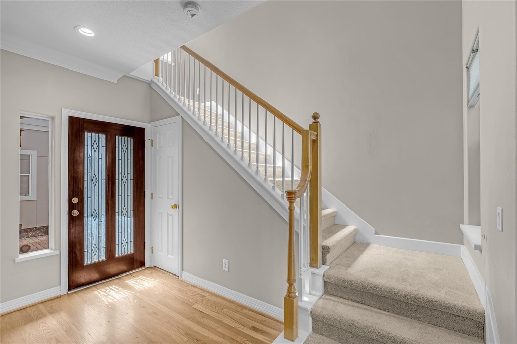 4916 Travis Street - Photo 13