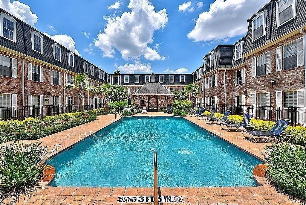 361 N Post Oak Lane - Photo 1