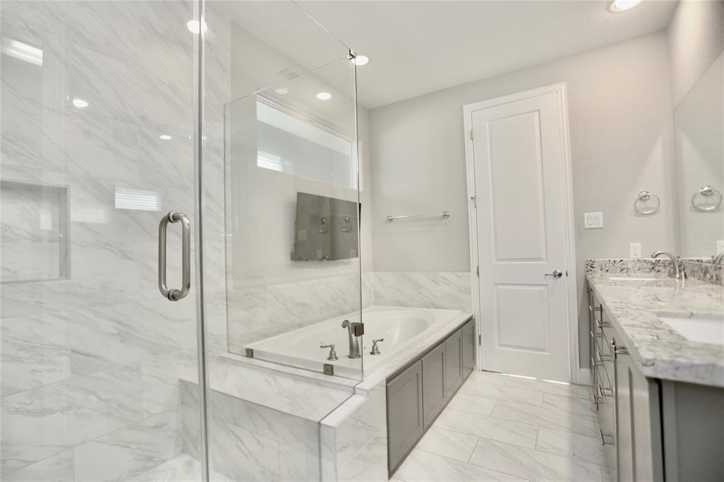 1227 W 19th Street - Photo 15