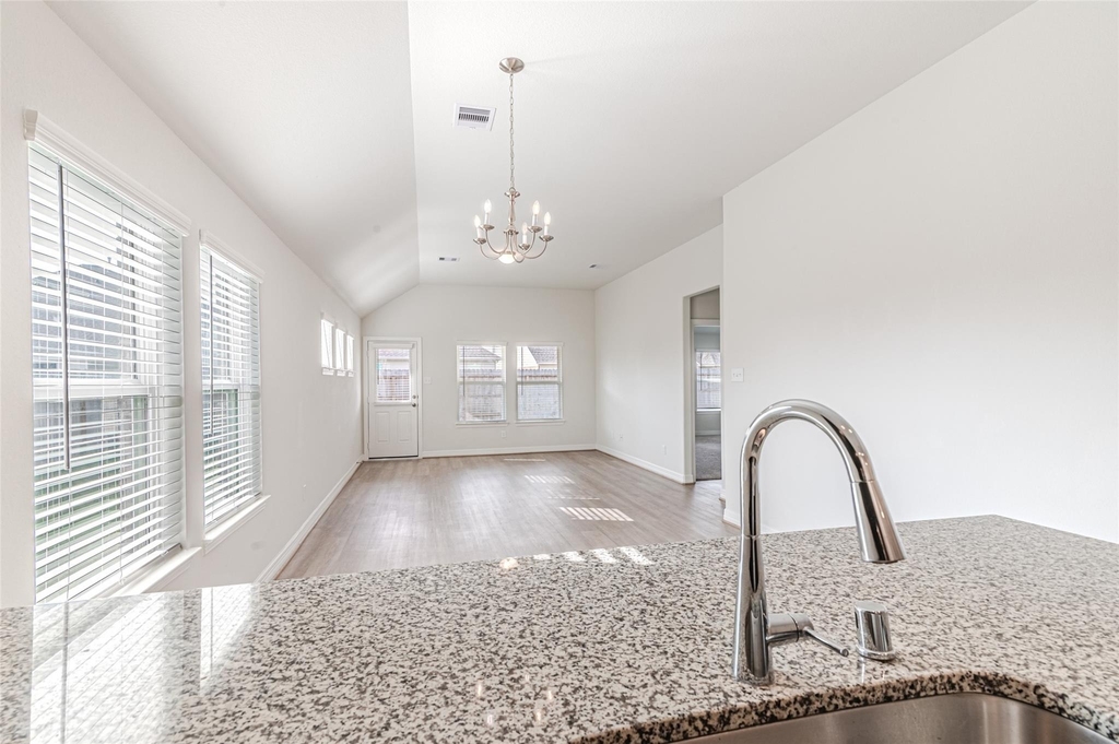 7431 Sail Hill Drive - Photo 15