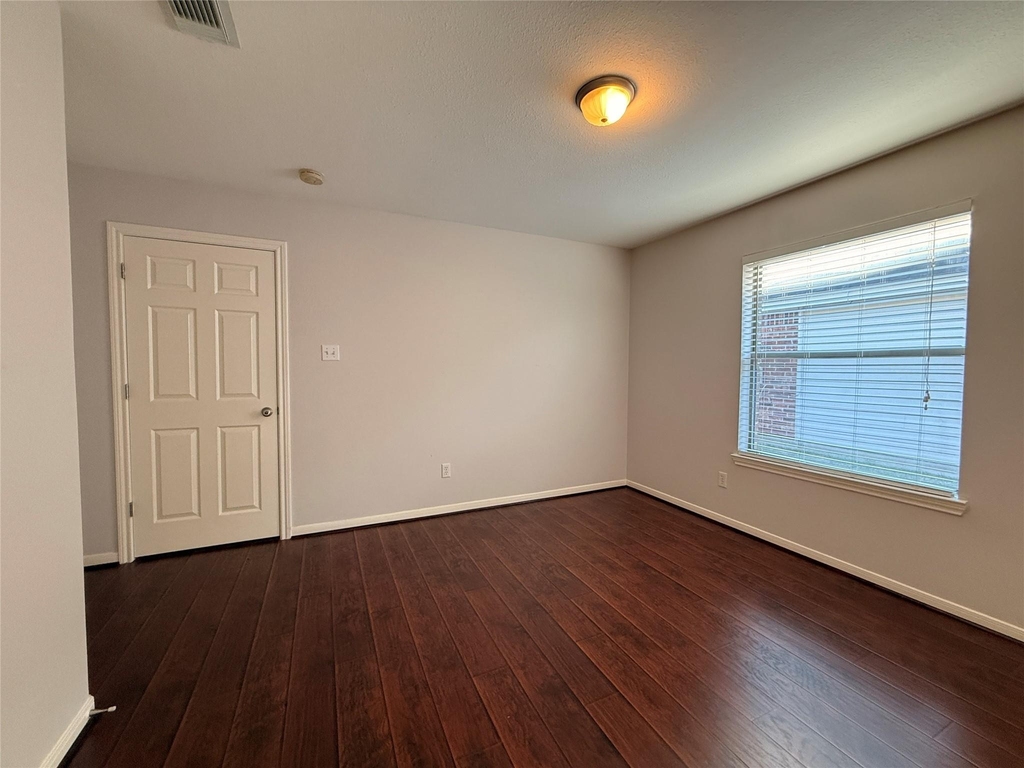 5935 Wildbriar Lane - Photo 18