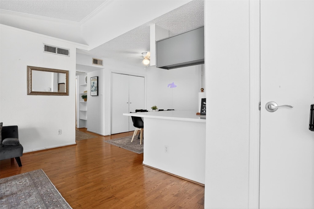 3770 Lovers Wood Lane - Photo 6