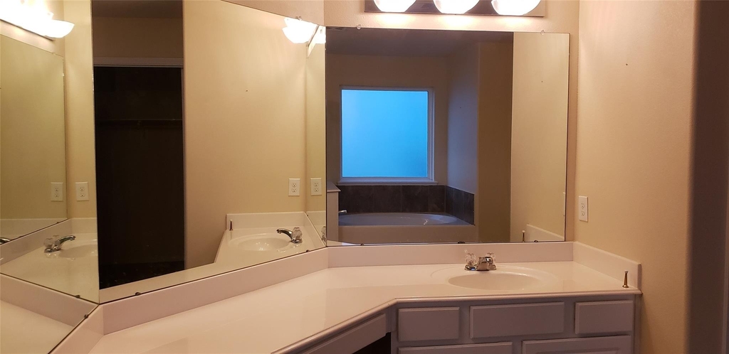 9923 Yearling Place - Photo 15