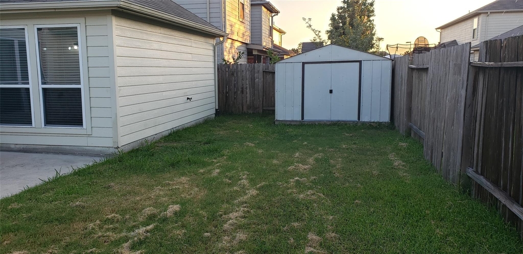 9923 Yearling Place - Photo 34