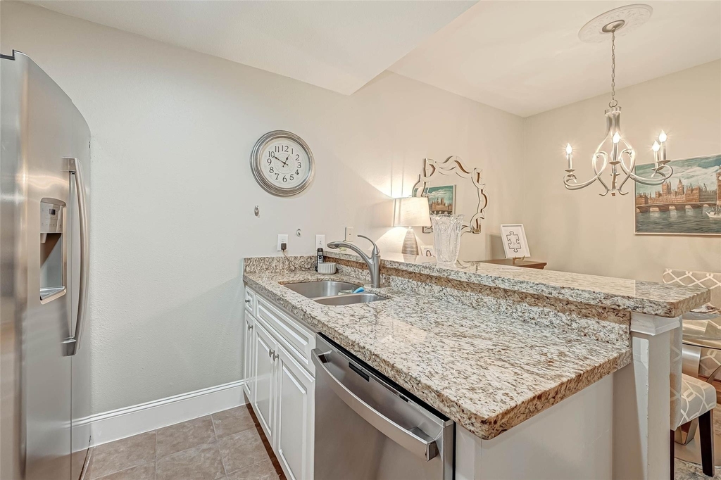11711 Memorial Drive - Photo 8