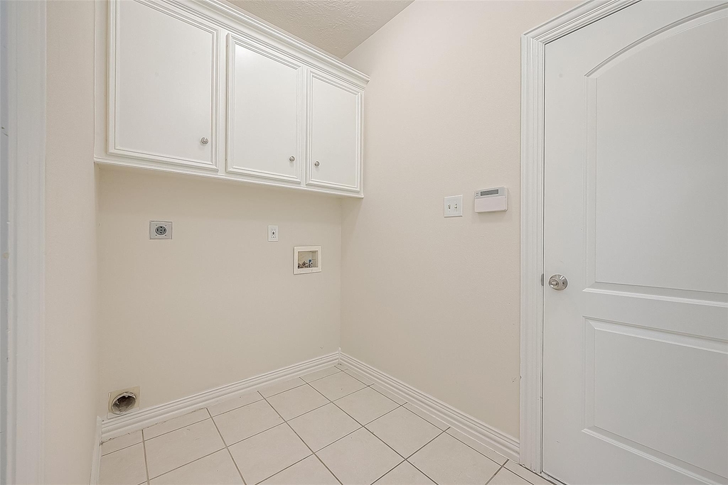 1189 Lovett Street - Photo 27