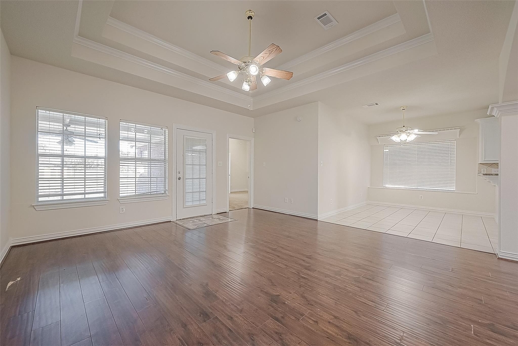 1189 Lovett Street - Photo 19