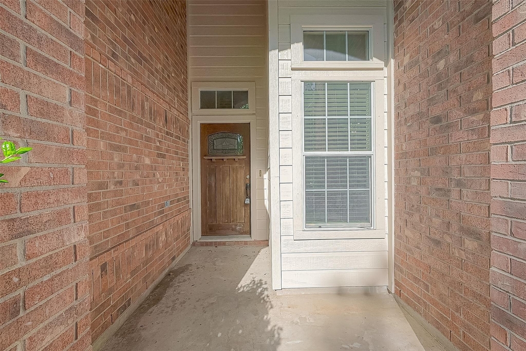 1189 Lovett Street - Photo 7