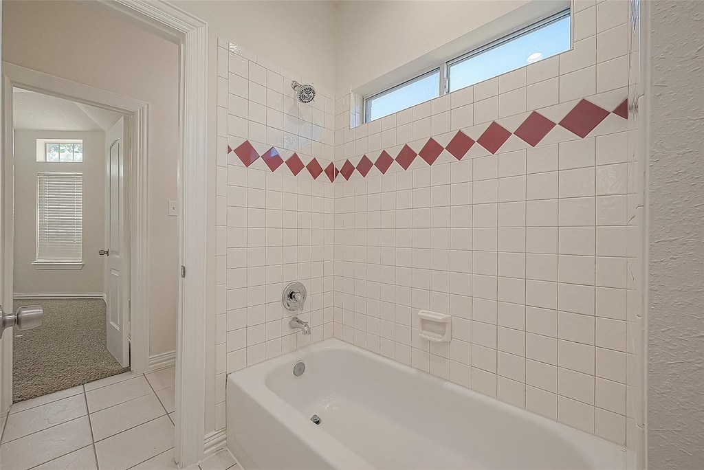 1189 Lovett Street - Photo 13