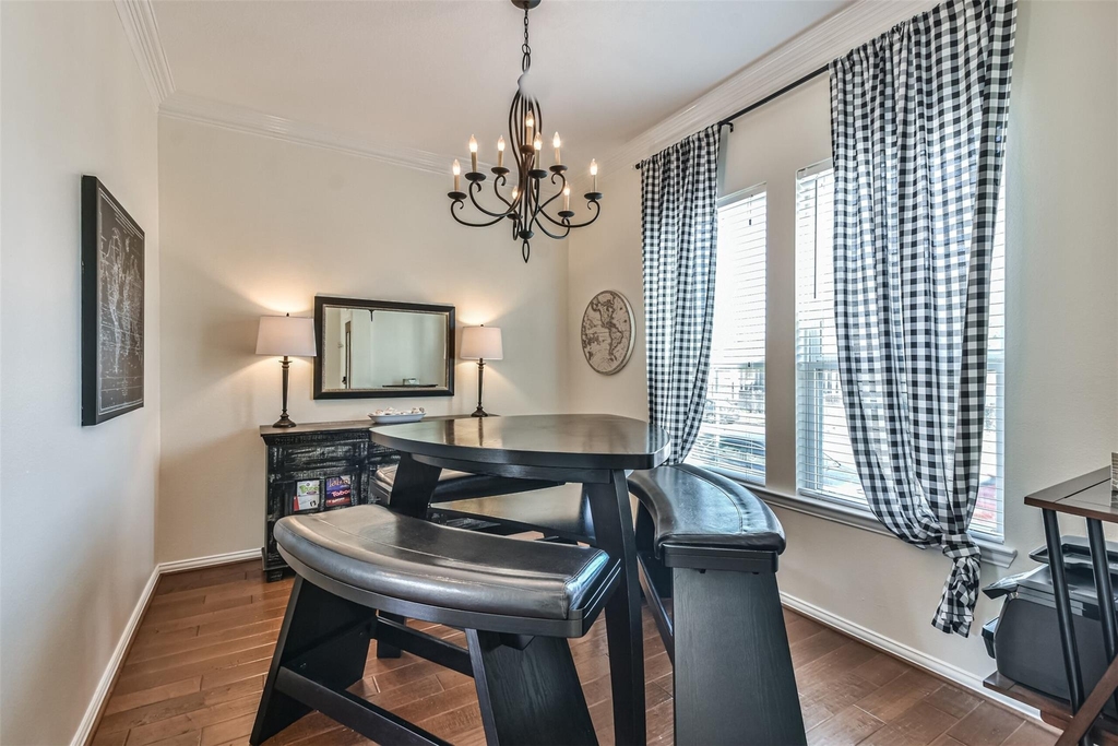 1815 28th Street - Photo 8