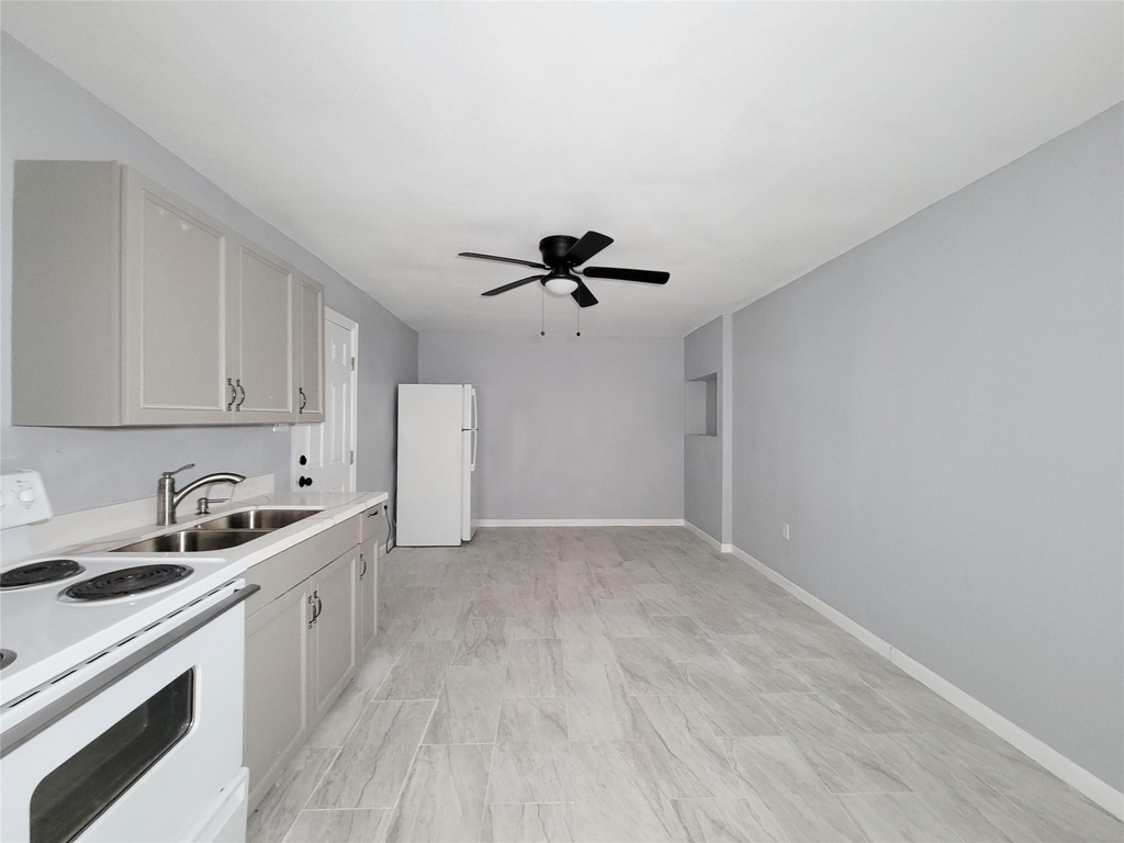 5103 Karu Drive - Photo 8