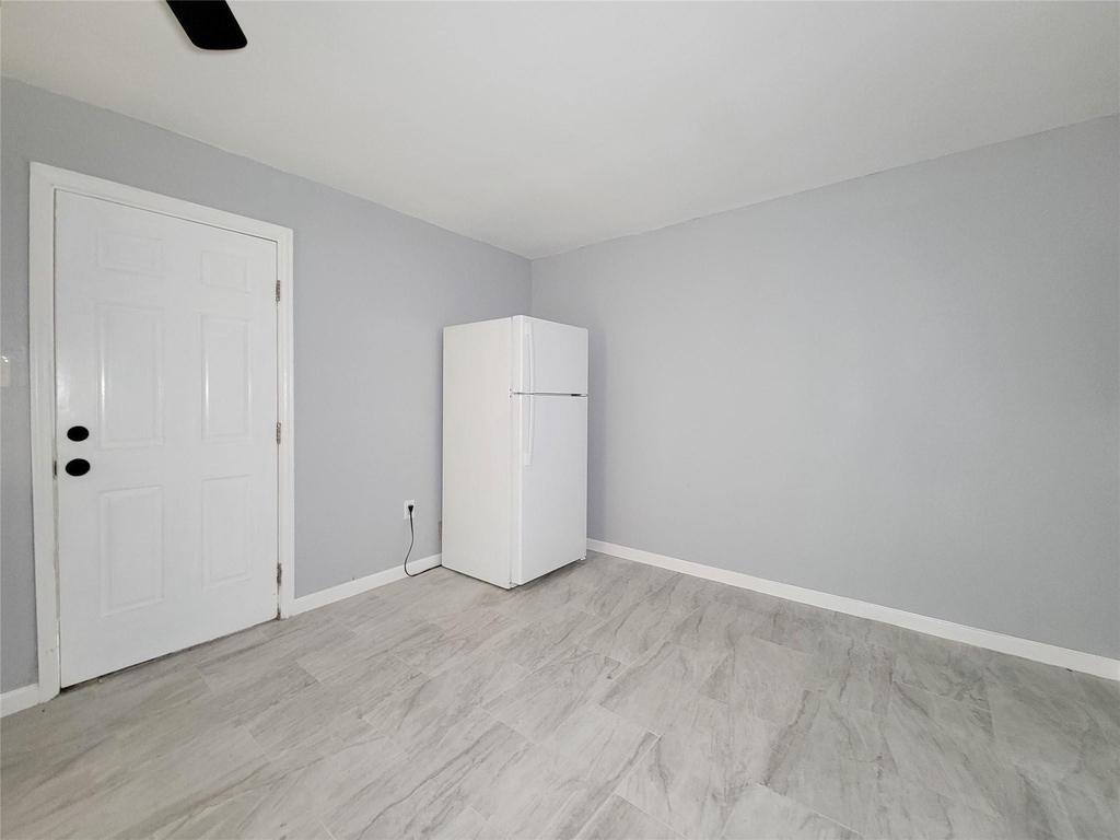 5103 Karu Drive - Photo 5