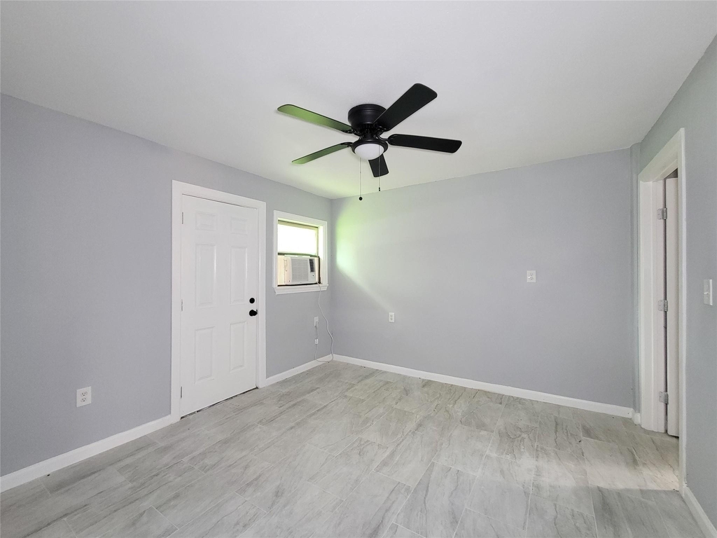 5103 Karu Drive - Photo 4