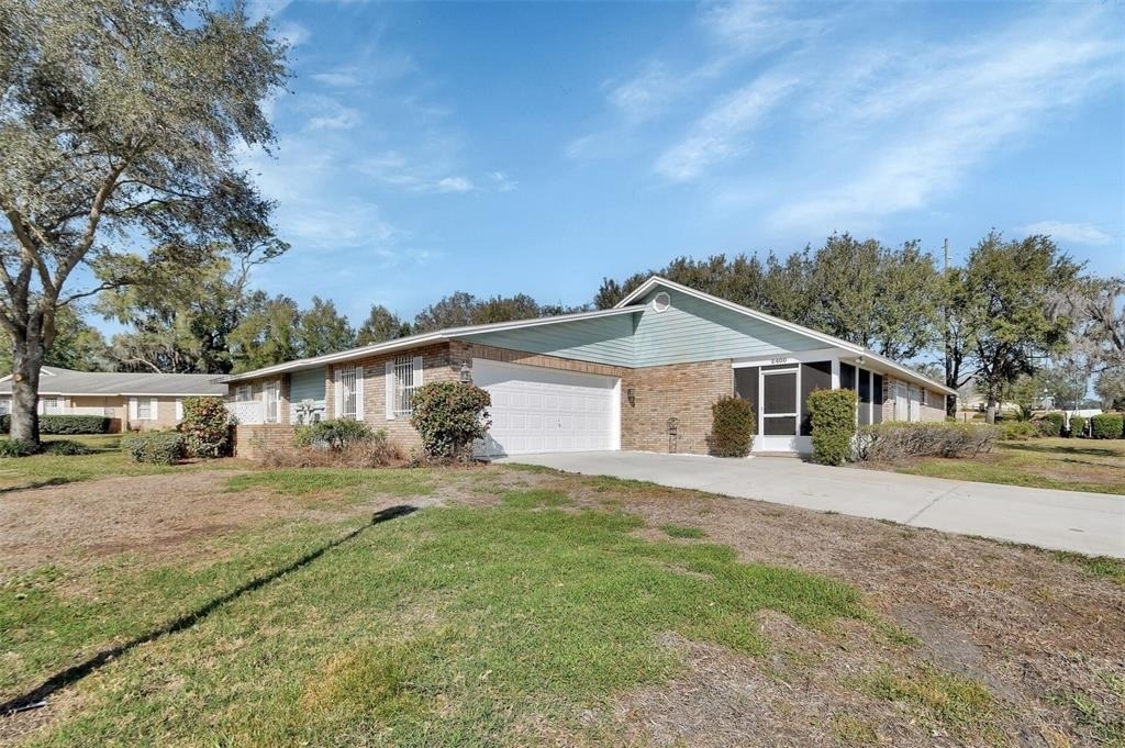 2400 S Glen Eagles Drive - Photo 0
