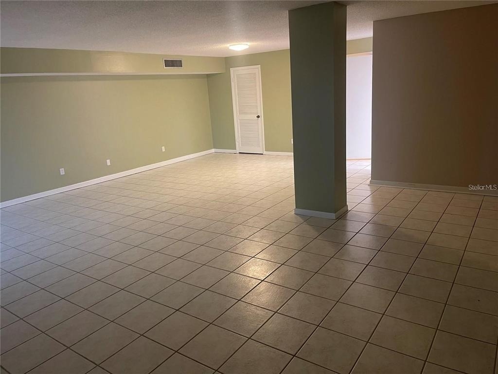 851 Bayway Boulevard - Photo 11