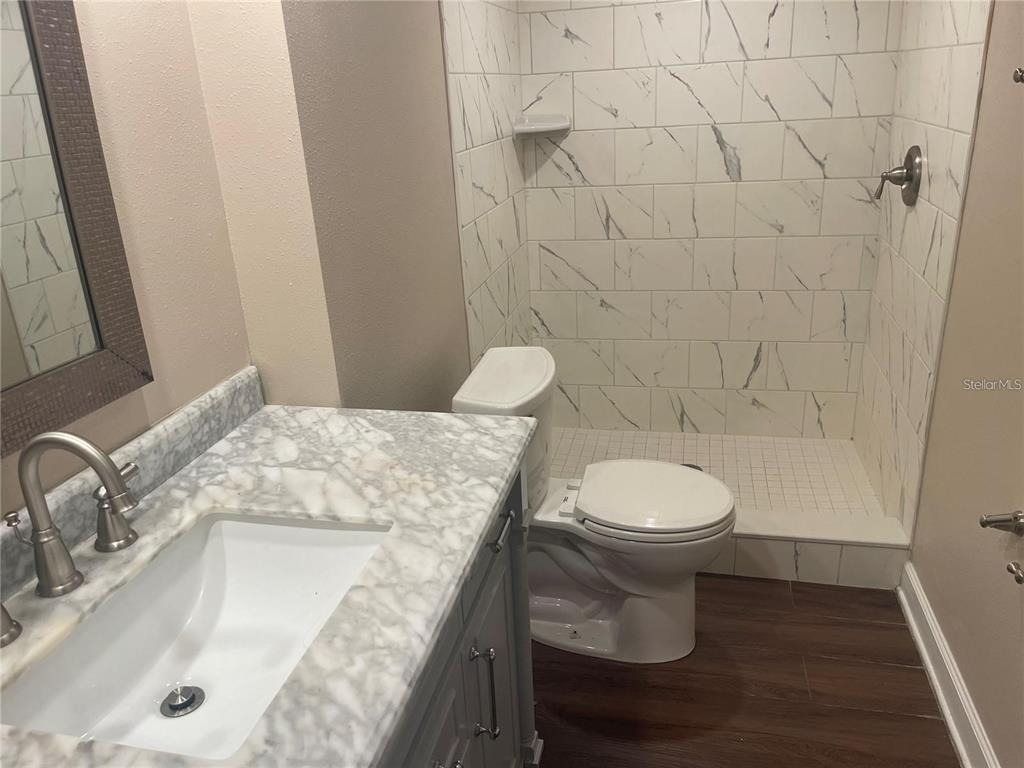 851 Bayway Boulevard - Photo 16