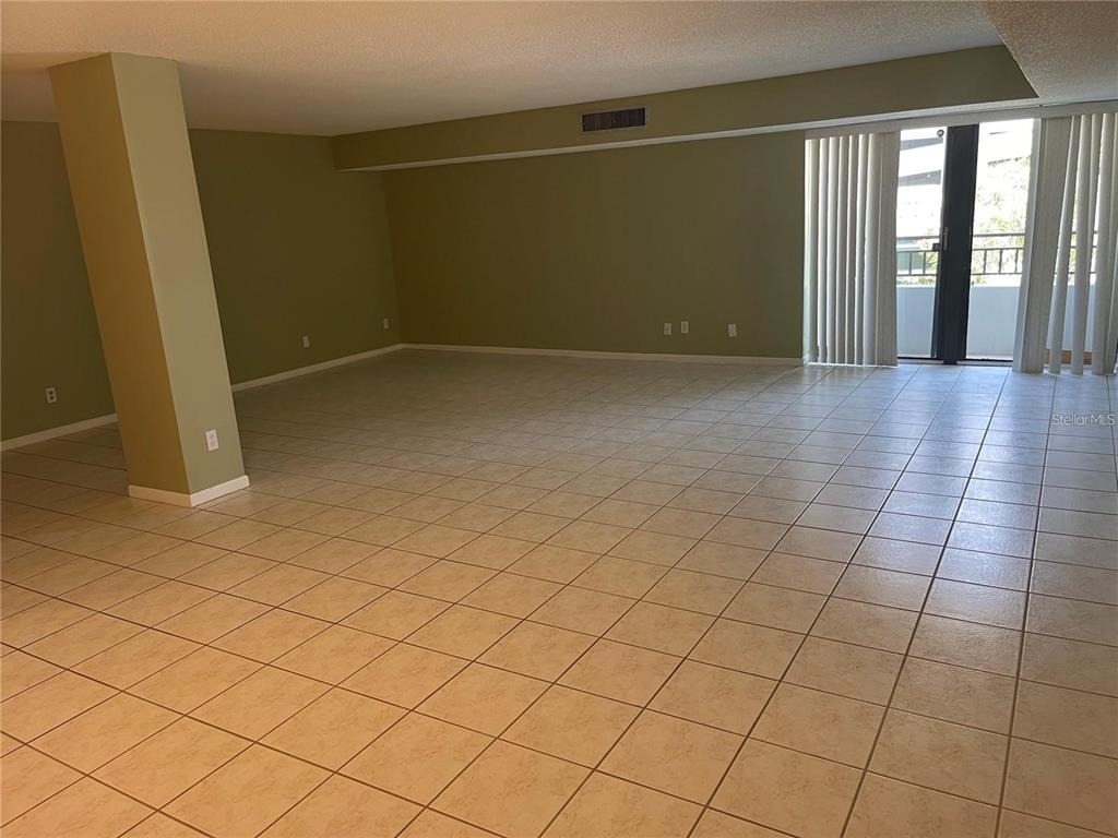851 Bayway Boulevard - Photo 13